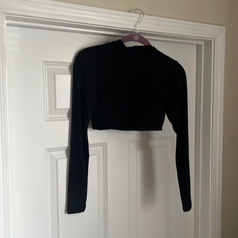 Turtleneck Long Sleeve Brami (Crop) - Picture 2 of 3
